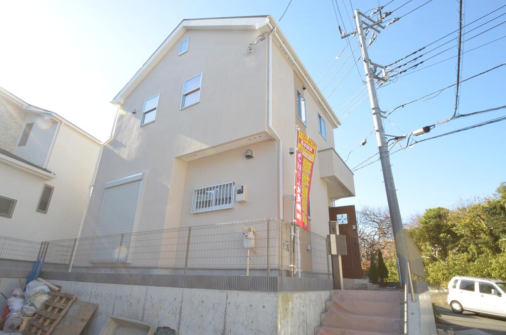 Local appearance photo. Local (12 May 2013) Shooting 6 Building