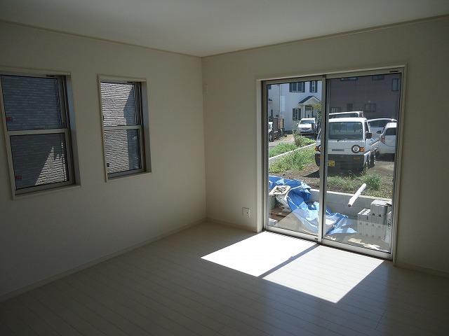 Non-living room. Bright room.