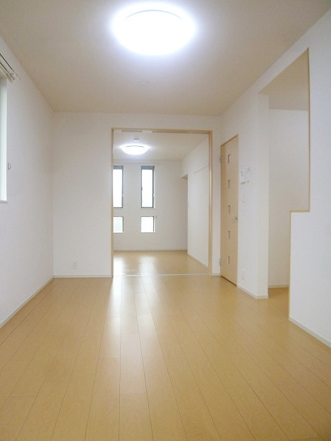 Living and room. LDK with a partition