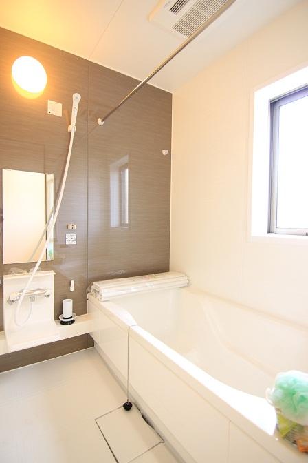 Bathroom. Building 2 bathroom With ventilation dryer