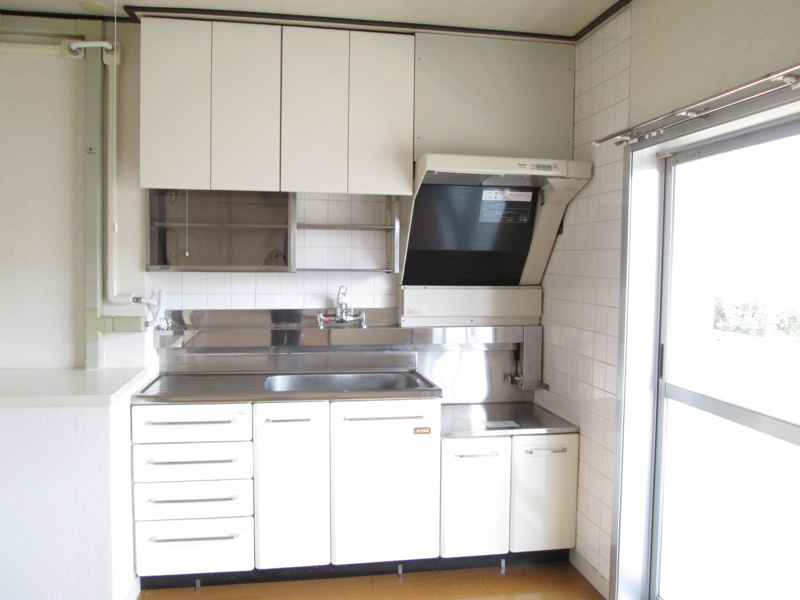 Kitchen. Cleanliness full system Kitchen