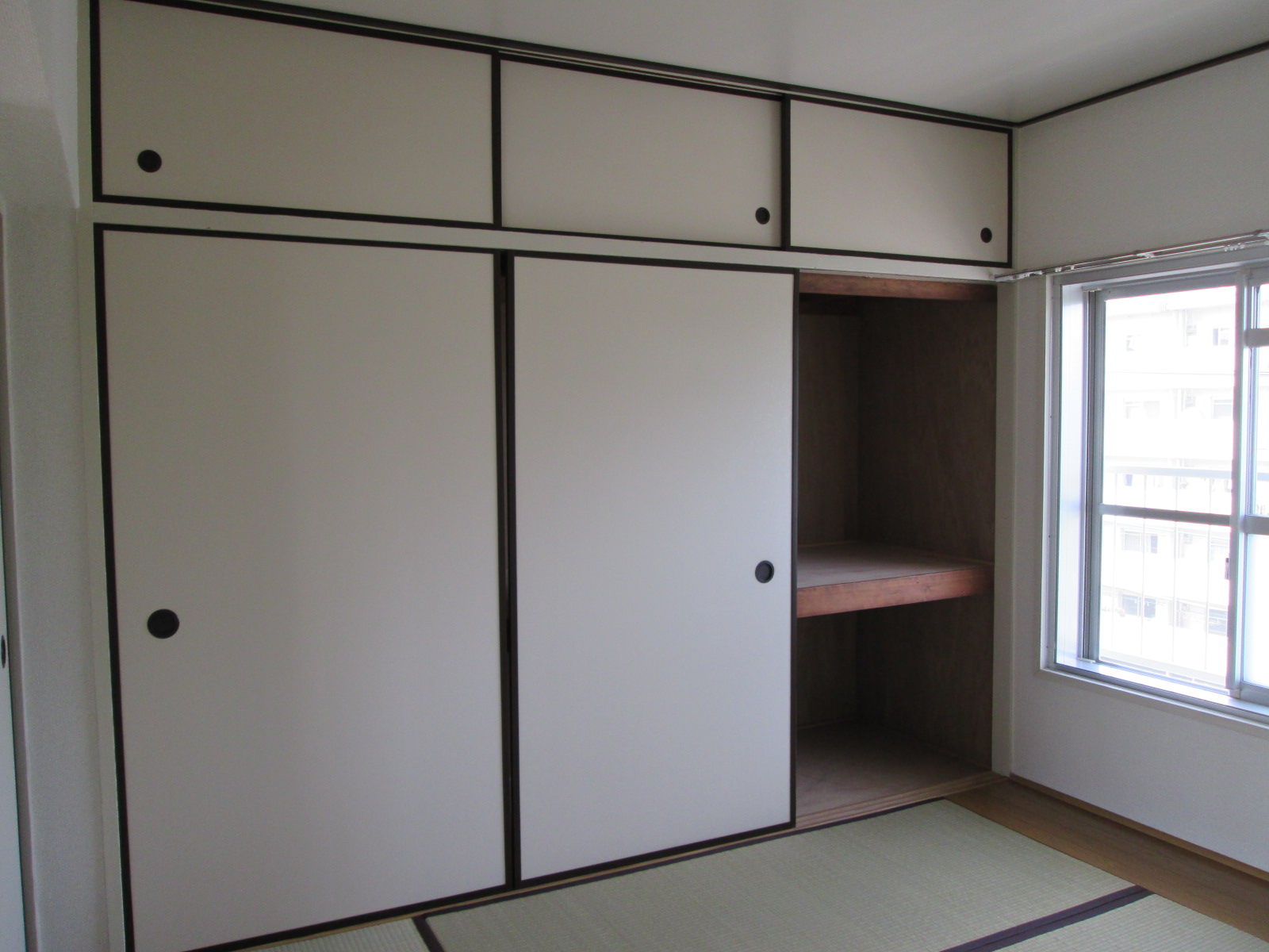 Other room space. Storage space with plenty of northern Japanese-style room