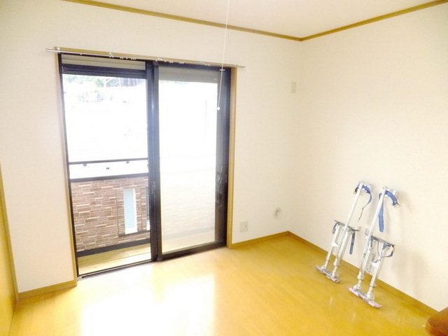 Balcony. ☆ Sunny ☆