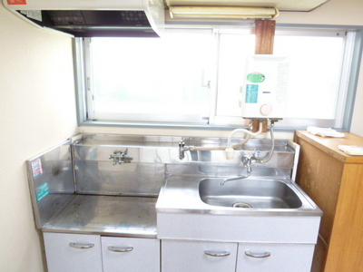 Kitchen. Two-burner stove installation Friendly Kitchen