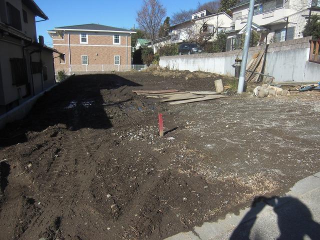 Local land photo. Local (12 May 2013) Shooting