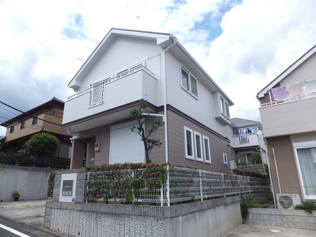 Building appearance. It is fashionable