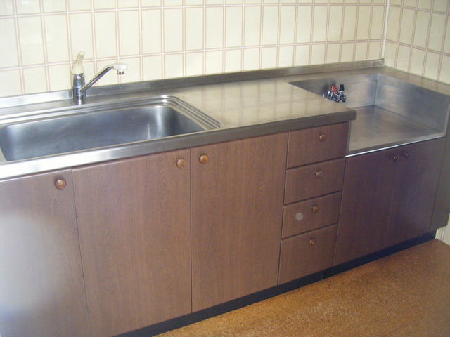 Kitchen. Kitchen spacious