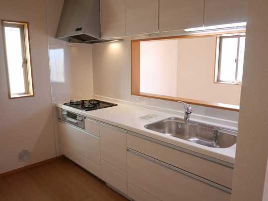 Kitchen. Artificial marble counter ・ Shower switching washing with water purifier