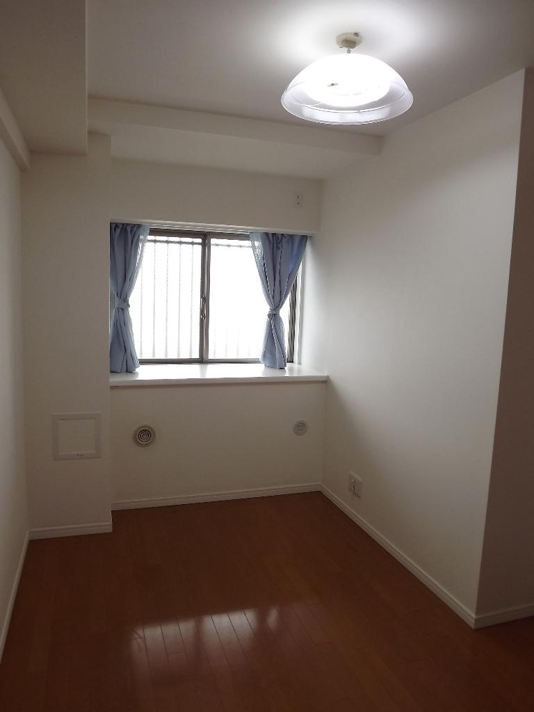 Non-living room