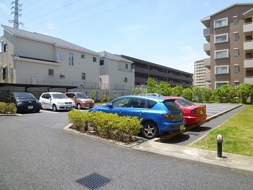 Parking lot. On-site parking