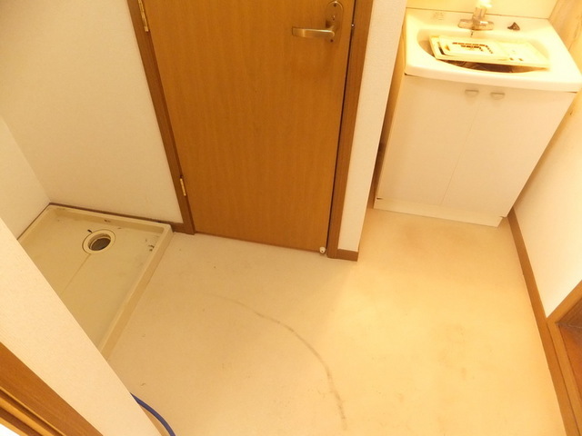 Washroom. Is a dressing room