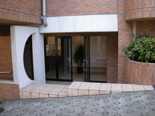 Other. 0m to Entrance (Other)