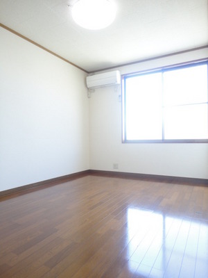 Living and room. Flooring warmth of wood friendly