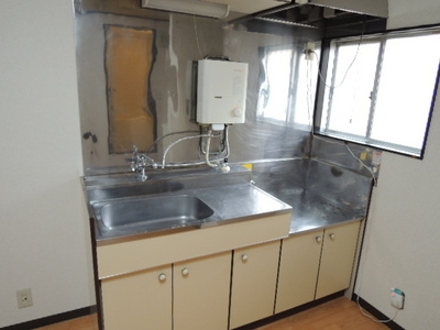 Kitchen. Easy spread of the kitchen cooking.