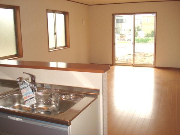Same specifications photo (kitchen)