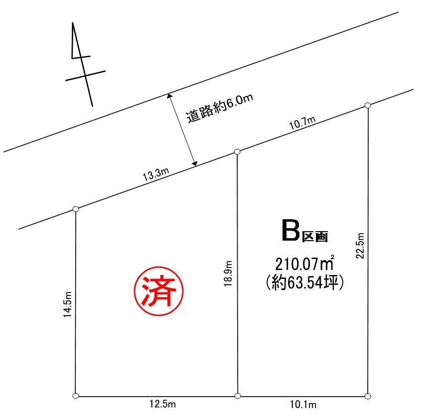Compartment figure. Affluent site area of approximately 63.54 square meters (210.7 sq m)