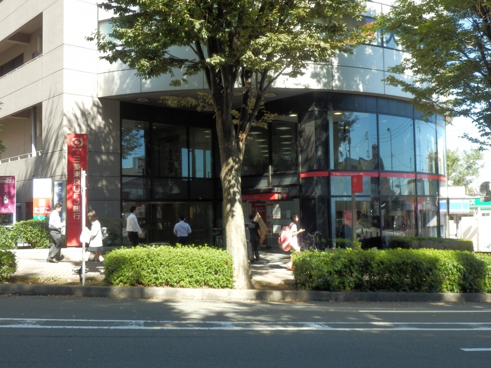 Bank. 422m to Bank of Tokyo-Mitsubishi UFJ Bank (Bank)