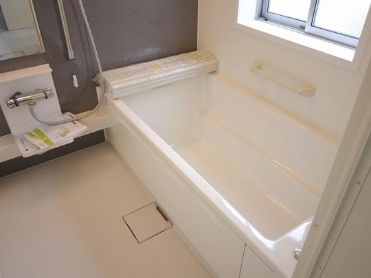 Bathroom. Air Heating drying with unit bus