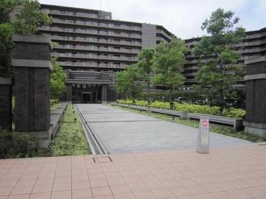 Local appearance photo. local Main Entrance Total units 588 units