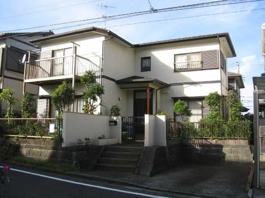 Local appearance photo. Appearance from the road