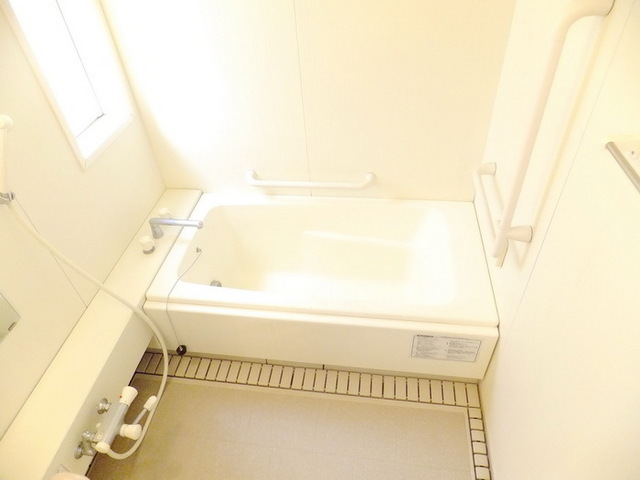 Bath. ☆ Bathroom spread with reheating ☆