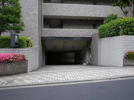 Parking lot