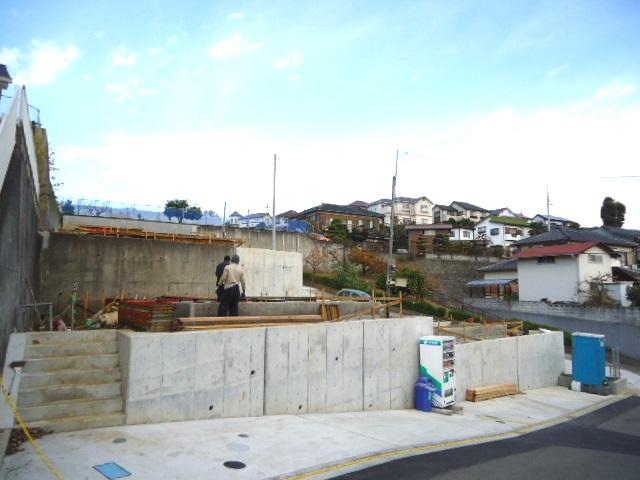 Local appearance photo. 1 Building Under construction
