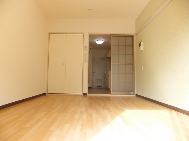 Living and room. ☆ Bright Western-style rooms ☆