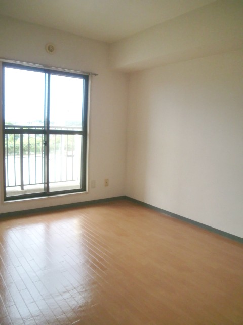 Other room space. Water heater panel