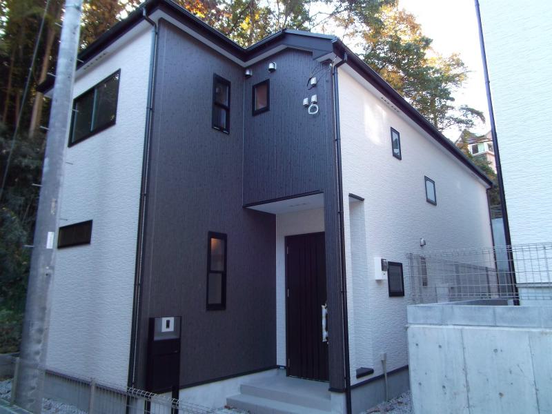 Local appearance photo. 9 Building Local (12 May 2013) Shooting