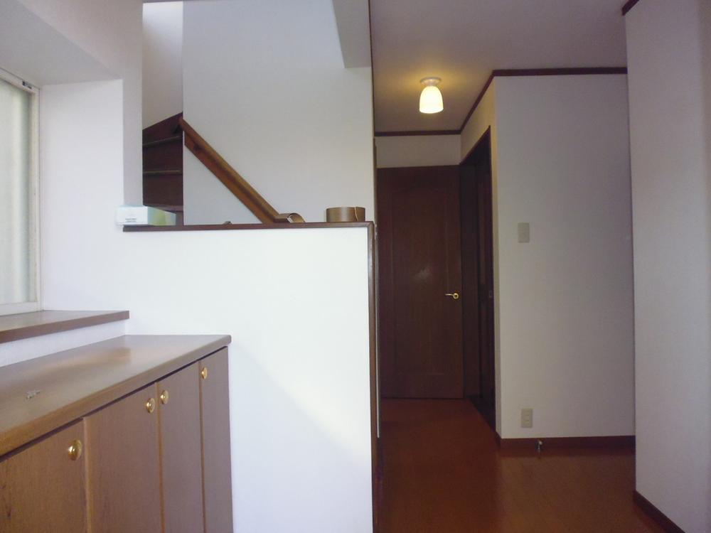 Entrance. Local (11 May 2013) Shooting