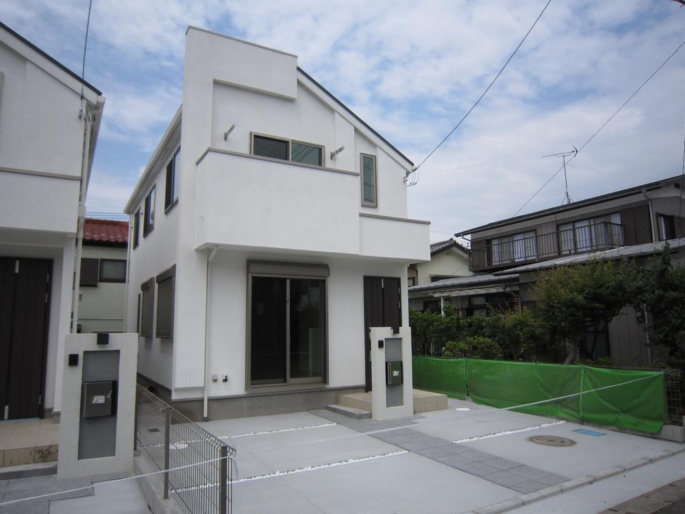 Local appearance photo