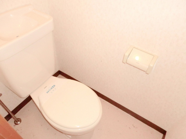 Toilet.  ☆  toilet  ☆