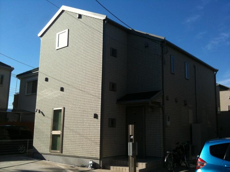 Local appearance photo. Local (12 May 2013) Shooting