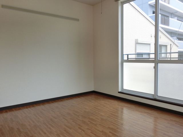 Living and room. I really do day is good room