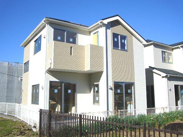 Local appearance photo. local Under construction (it was out of scaffolding)