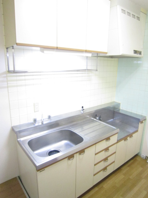 Kitchen. It is the same type of image.