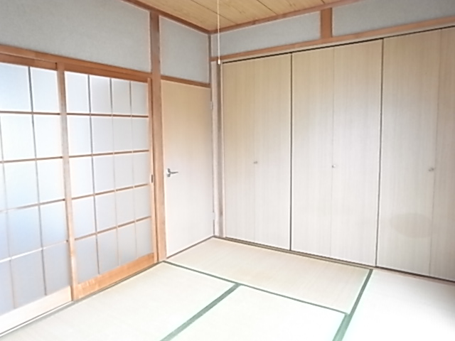 Other. Japanese-style room 6 quires