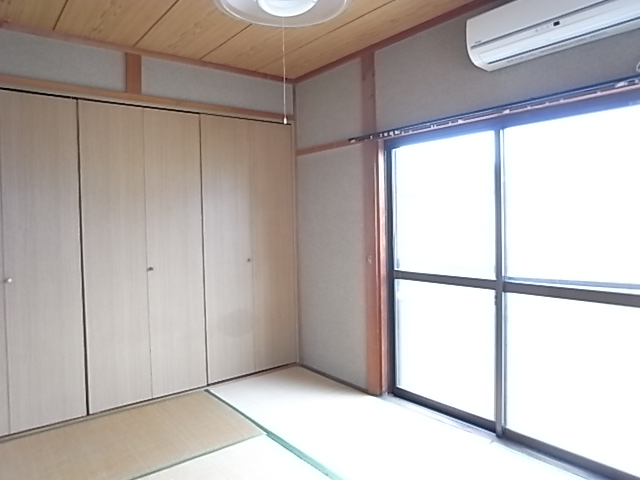 Other room space. You can store plenty because half between 1!