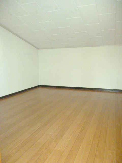 Other room space. Storeroom