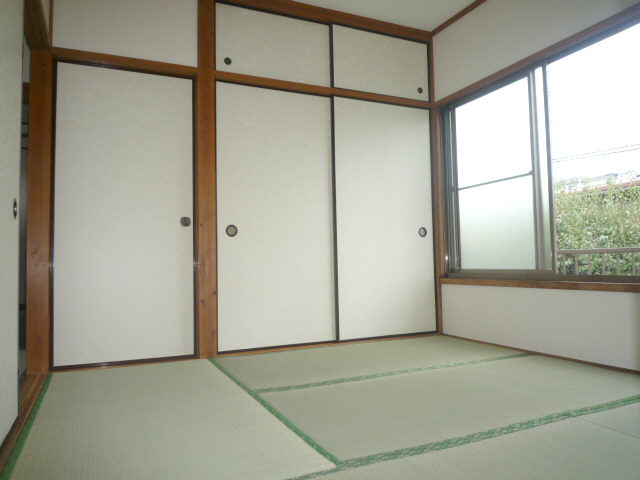 Living and room. Japanese-style room 4.5 Pledge