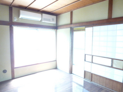 Living and room. 6 Pledge of Japanese-style room, Good even if I use in the bedroom. Also good to sleep grounder!
