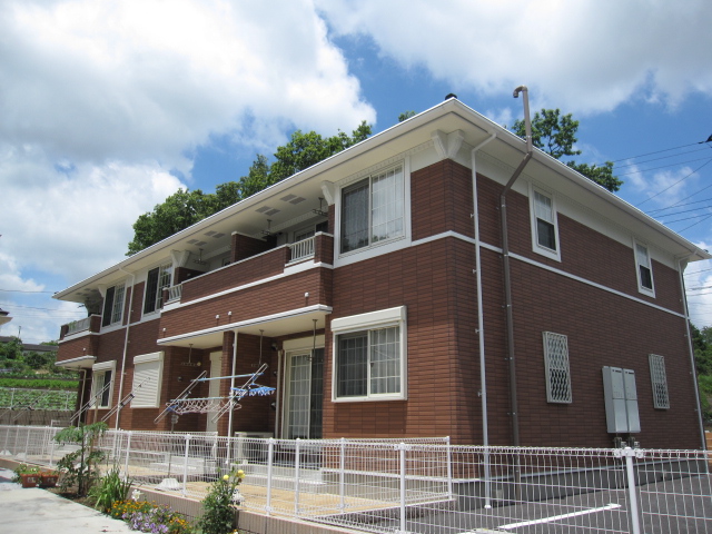 Other. 0m to the building appearance (Other)