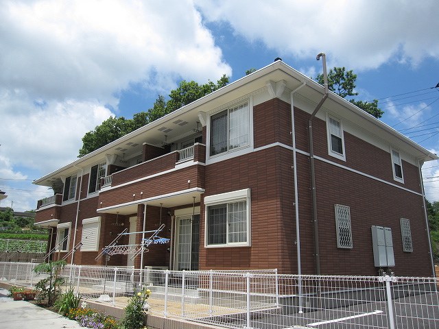 Other. 0m to the building appearance (Other)