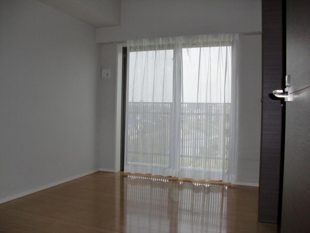 Non-living room