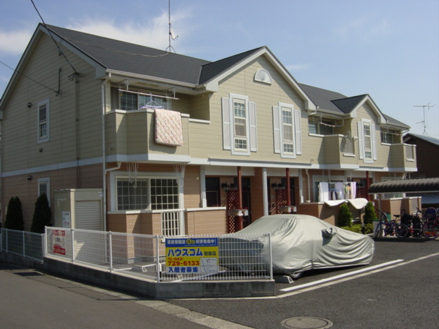 Other. 0m to the building appearance (Other)