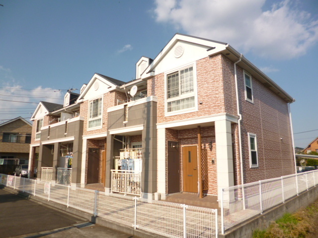 Building appearance.  ☆ Sunny ☆