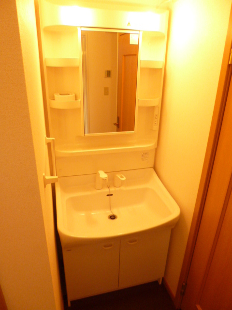 Washroom.  ☆ Independent wash basin ☆