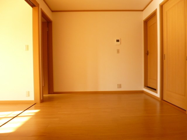 Other room space.  ☆ Dining kitchen ☆