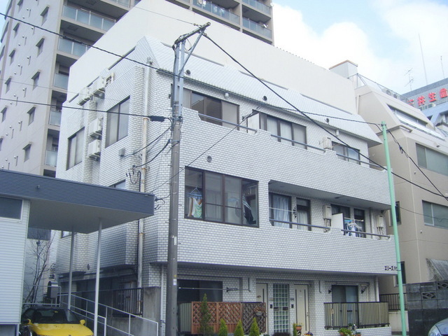 Building appearance. Sunny ☆